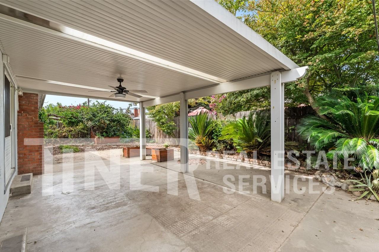 2940 Belmar St - Photo 4 of 29