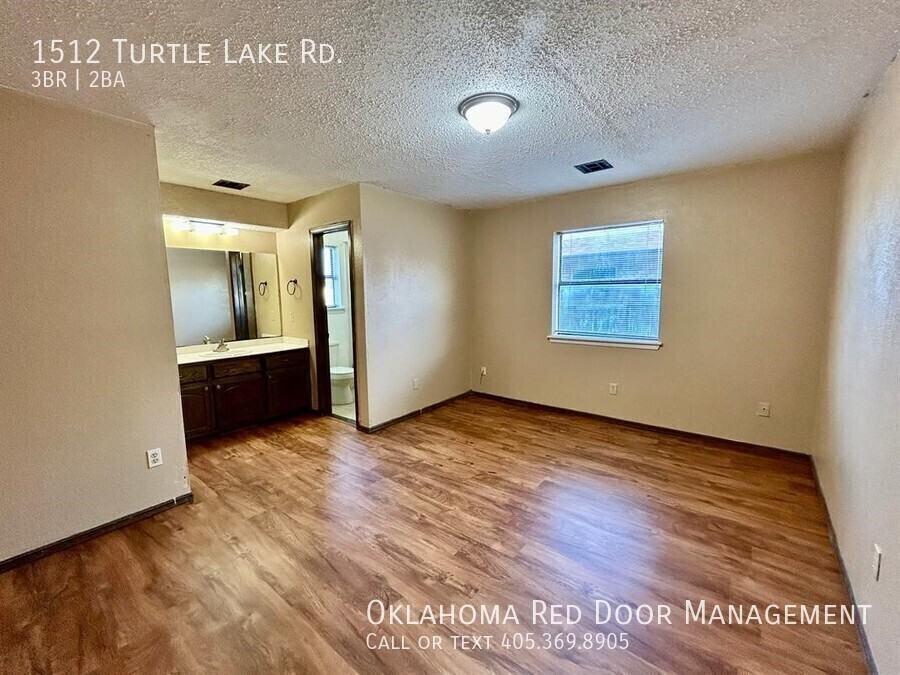 1512 Turtle Lake Rd - Photo 6 of 38