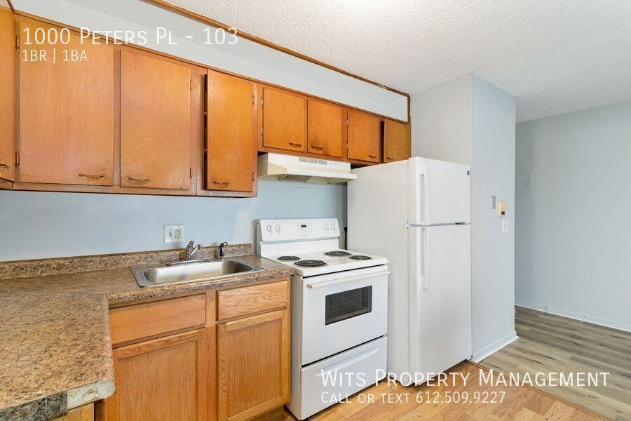 1000 Peters Pl #103 - Photo 4 of 11