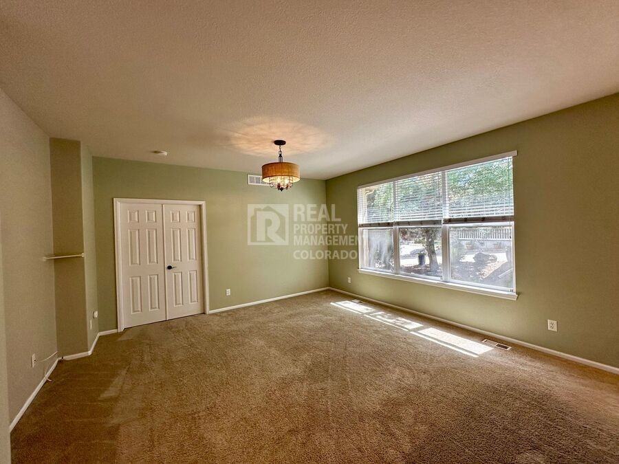 1500 Red Poppy Way - Photo 7 of 22