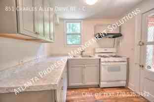 851 Charles Allen Dr Ne #C - Photo 1 of 1