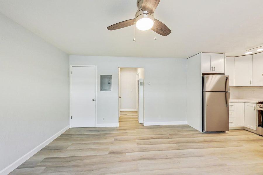 333 Lester Ave #3A - Photo 2 of 17