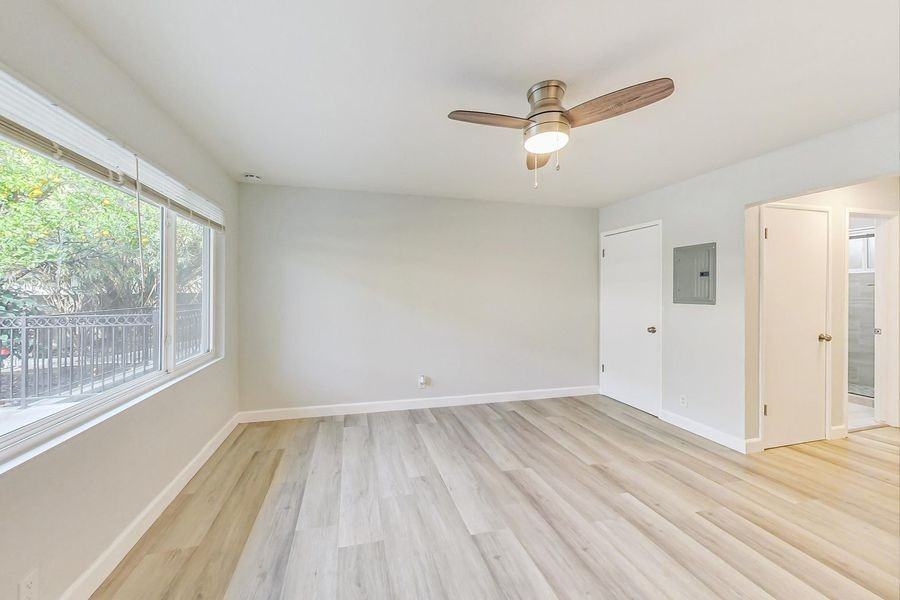 333 Lester Ave #3A - Photo 5 of 17