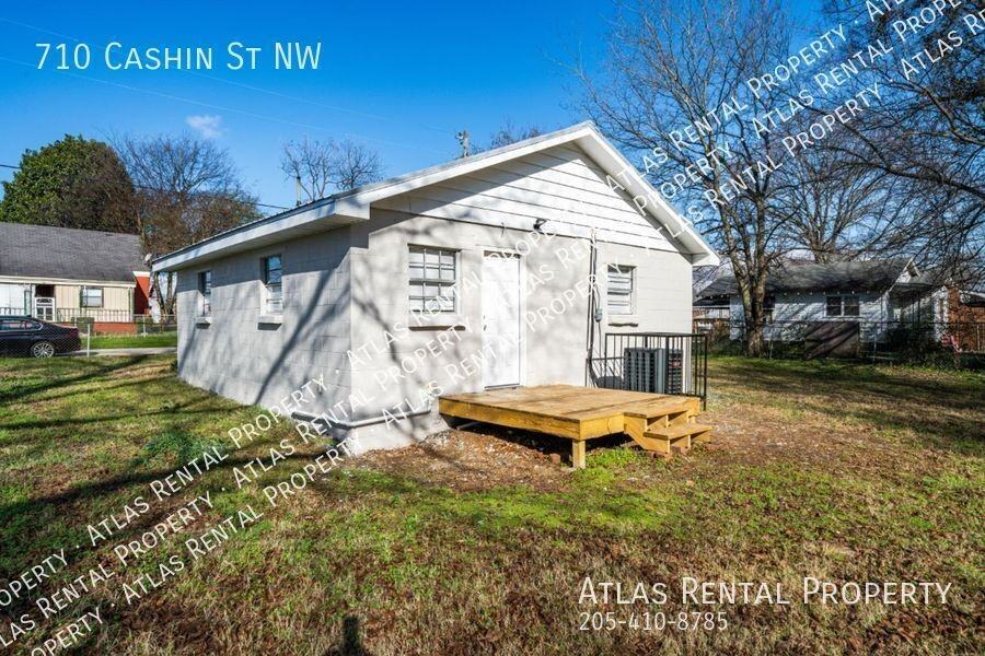 710 Cashin St Nw - Photo 6 of 19