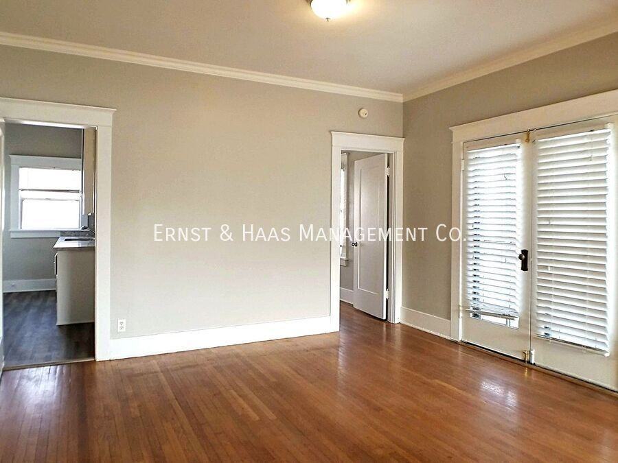 971 E 2nd St - Photo 4 of 9