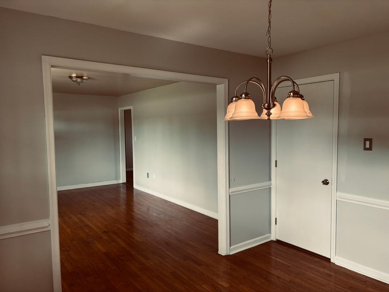 2209 Courthouse Rd - Photo 5 of 27