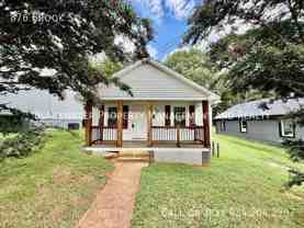 876 Brook St - Photo 1 of 1