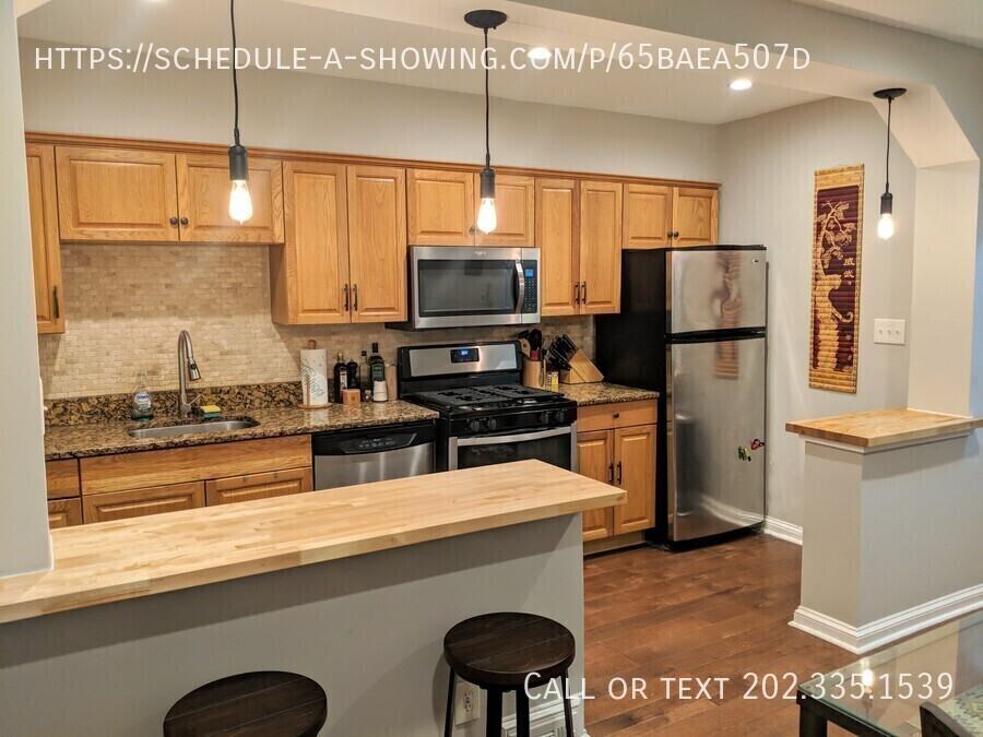 2330 14th St Ne - Photo 4 of 23