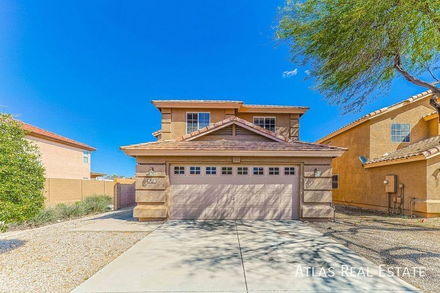 912 E Mayfield Cir - Photo 2 of 32