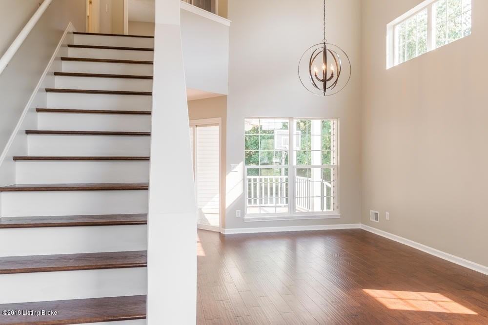 10503 Hite Creek Rd - Photo 2 of 17