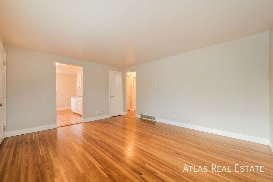 4032 Kalamath St - Photo 7 of 19