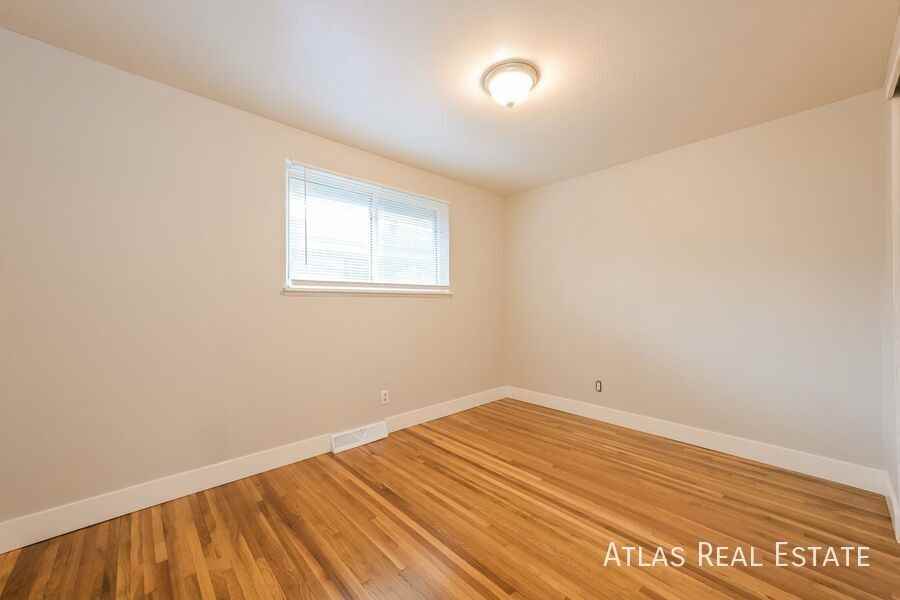 4032 Kalamath St - Photo 7 of 20
