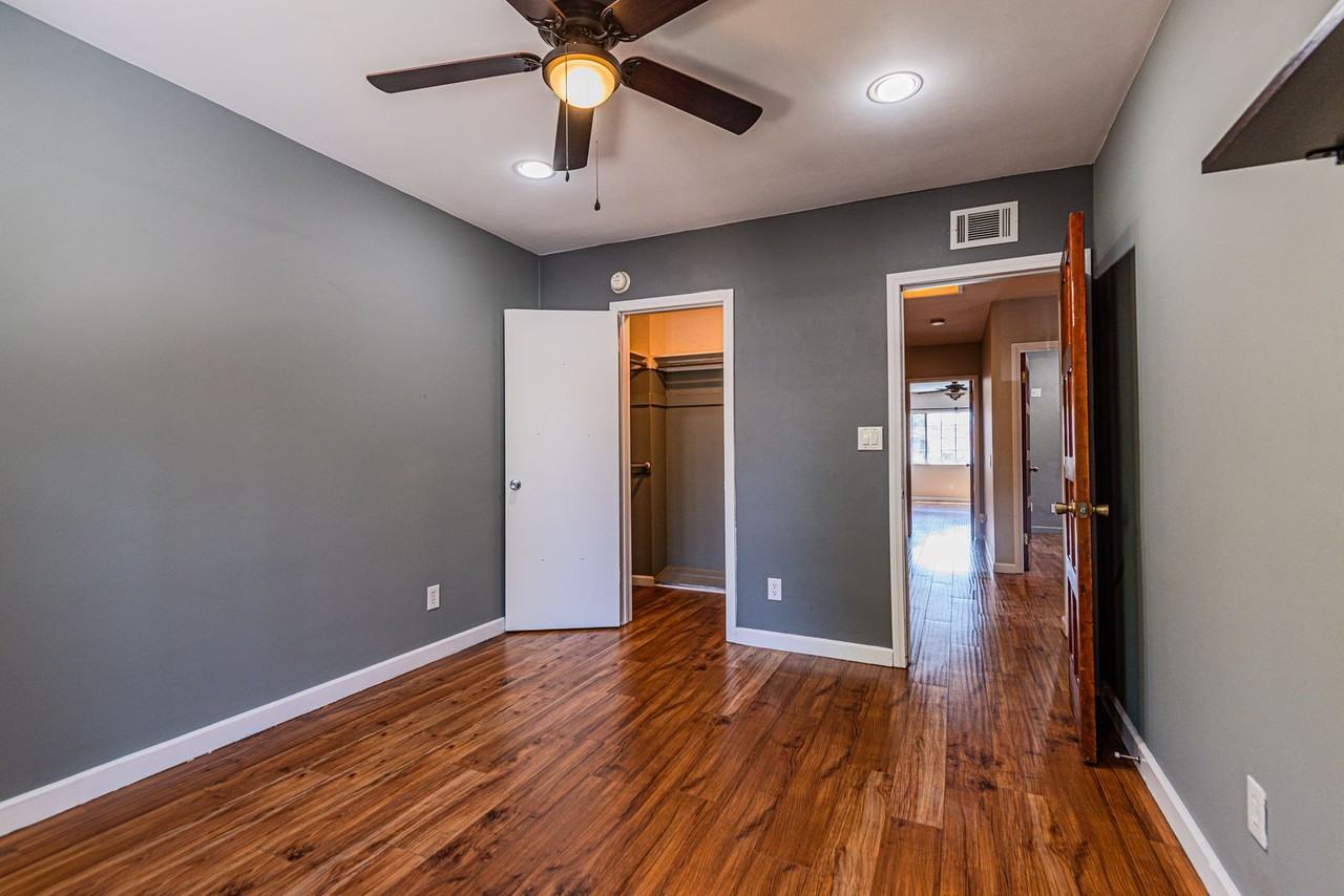 20212 Valerio St ##Ca - Photo 2 of 29