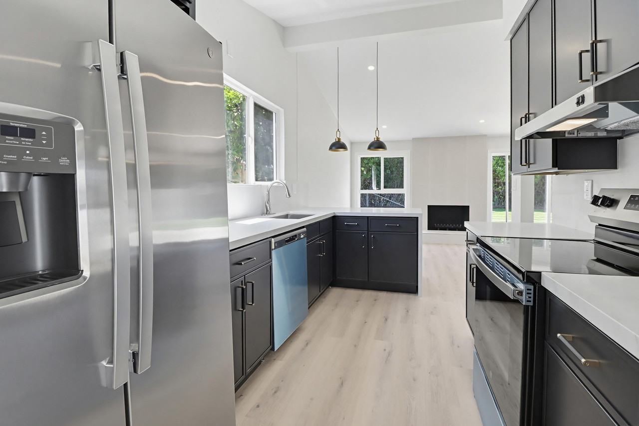 6234 Crawford St #1 - Photo 5 of 10
