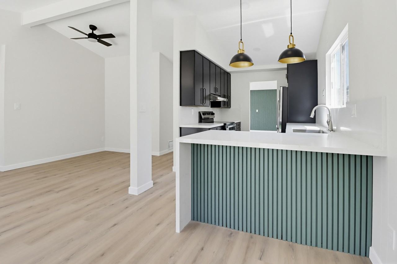 6234 Crawford St #1 - Photo 6 of 10
