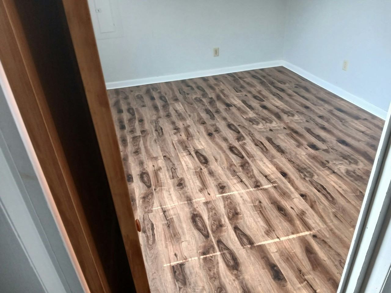 1261 NY-7, Unit 15 - Photo 4 of 7