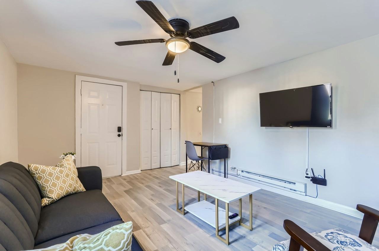 3631 Washington Street, Unit 5 - Photo 3 of 18