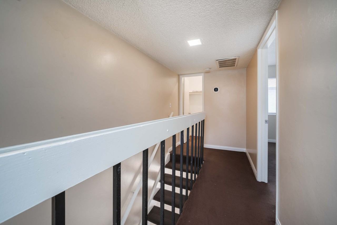 2601 Actis Rd #C - Photo 5 of 13