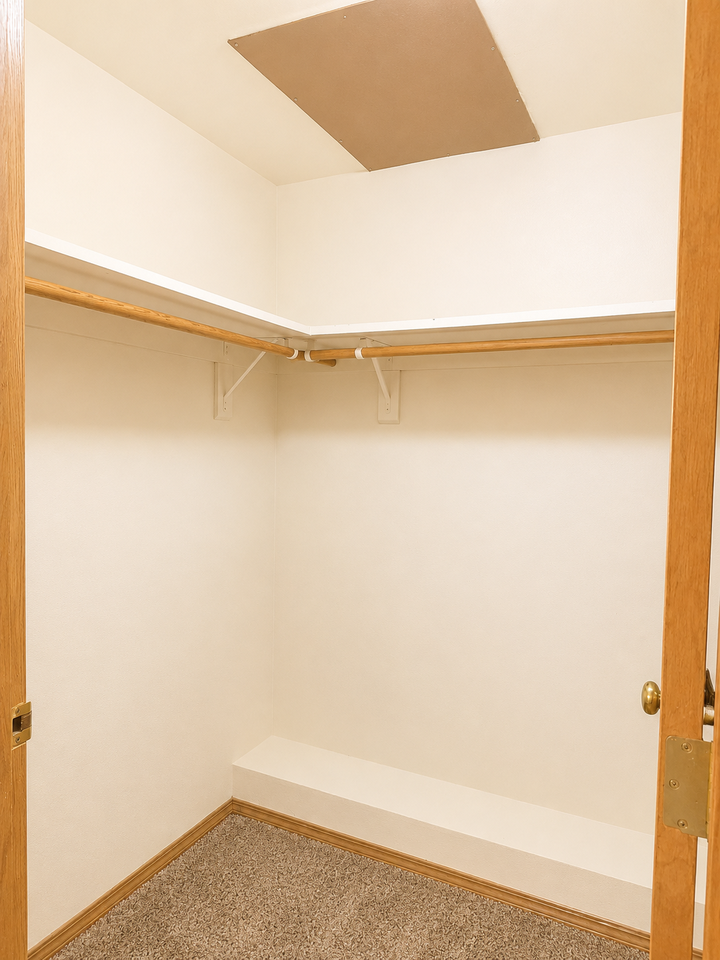 60 E Hemlock Ct #60 - Photo 7 of 14
