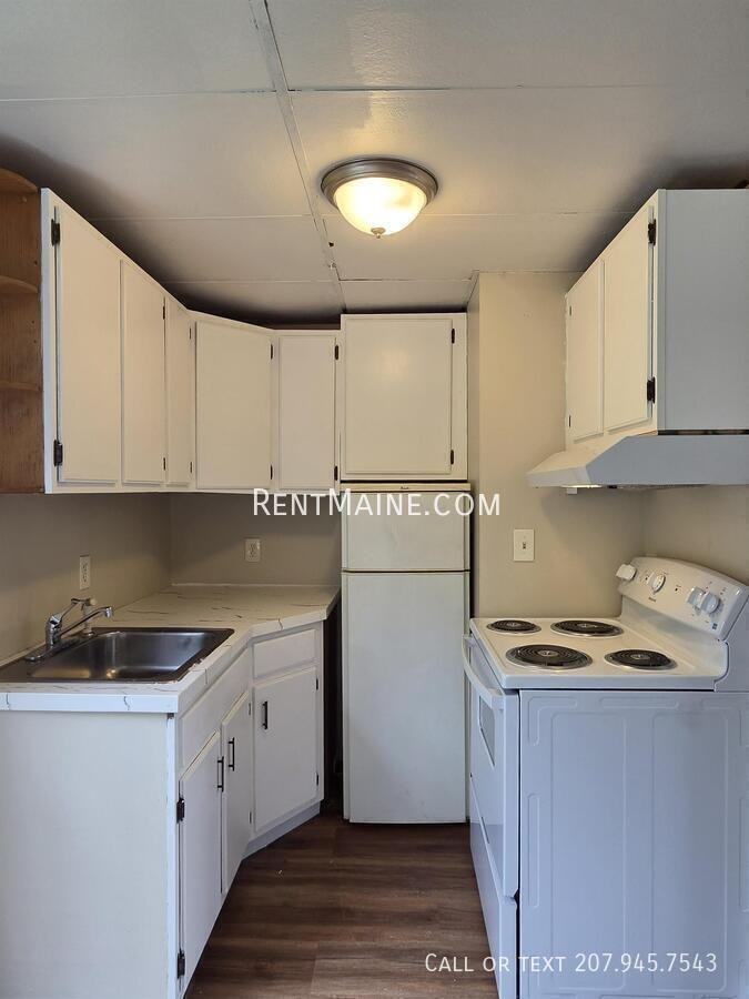 1190 Augusta Rd #8 - Photo 4 of 17