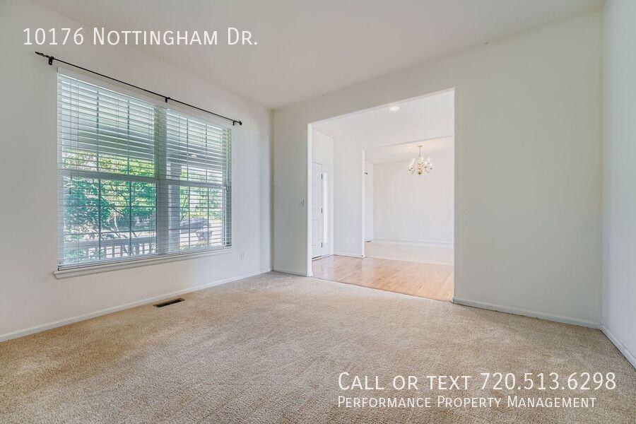 10176 Nottingham Dr - Photo 6 of 28