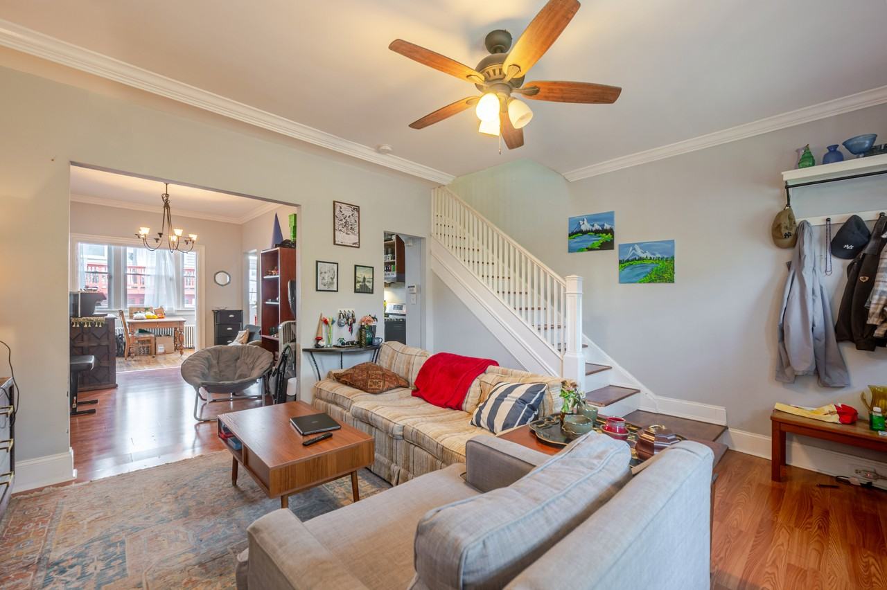 236 Channing St Ne