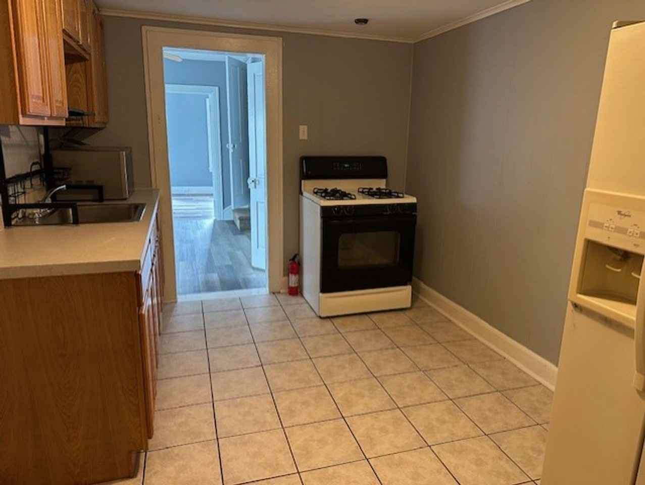 116 Lemon St #2 - Photo 5 of 10