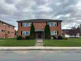 featured image of 130 Adelia St #8