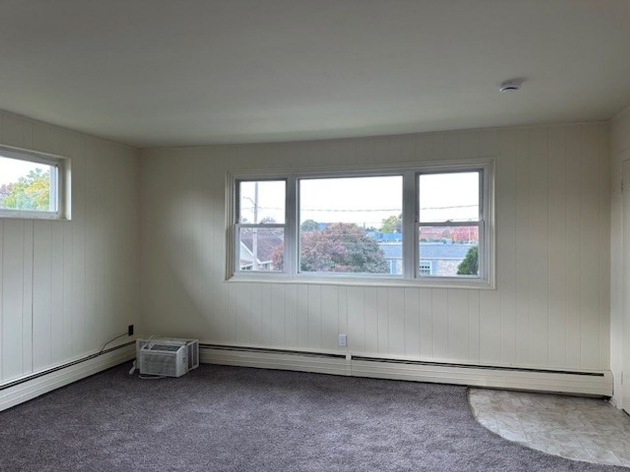 130 Adelia St #8 - Photo 3 of 7