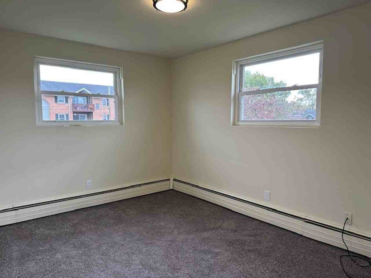 130 Adelia St #8 - Photo 6 of 7
