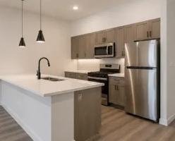 featured image of 1120 W 7th St