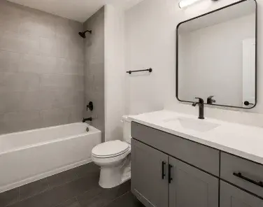 1120 W 7th St - Photo 4 of 4