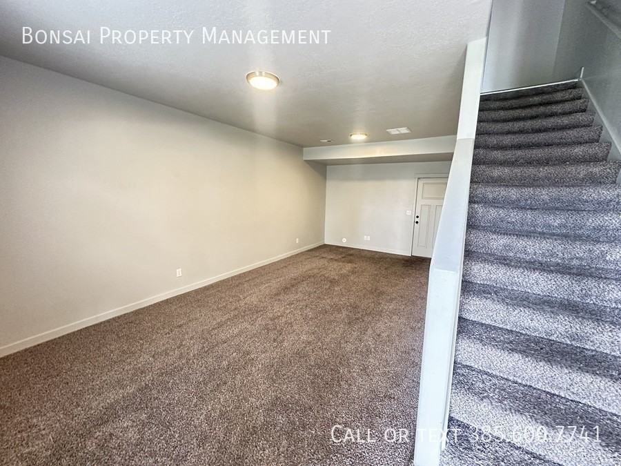 343 N 680 E - Photo 6 of 18