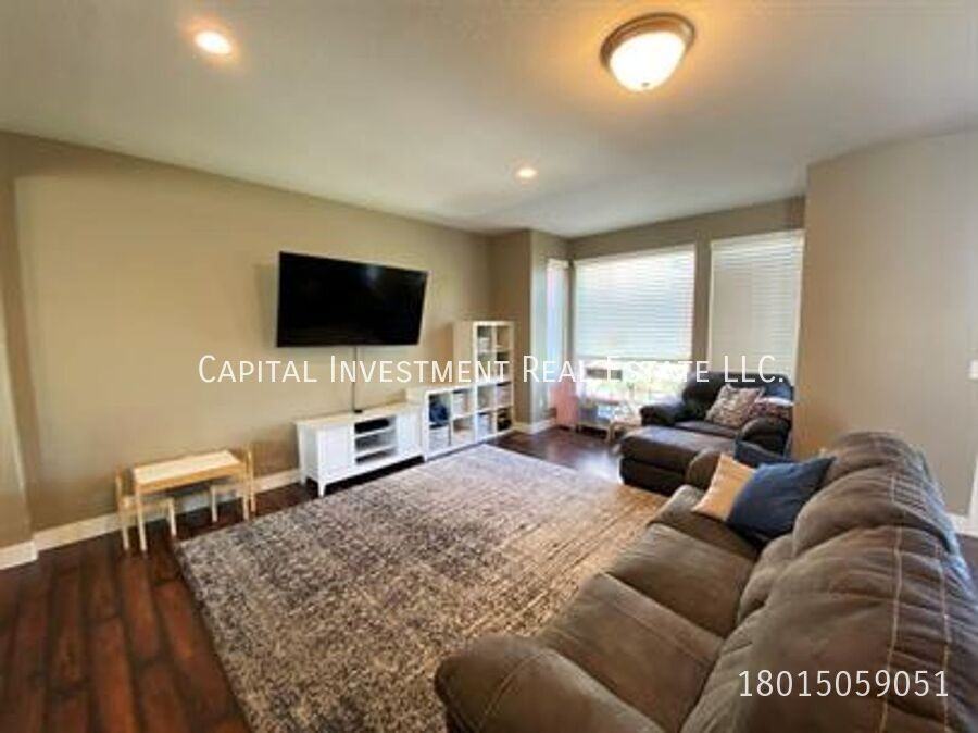 4943 W Daybreak Pkwy - Photo 7 of 25