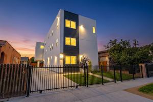 featured image of 5327 Geer St