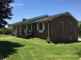 featured image of 715 Ridge Rd
