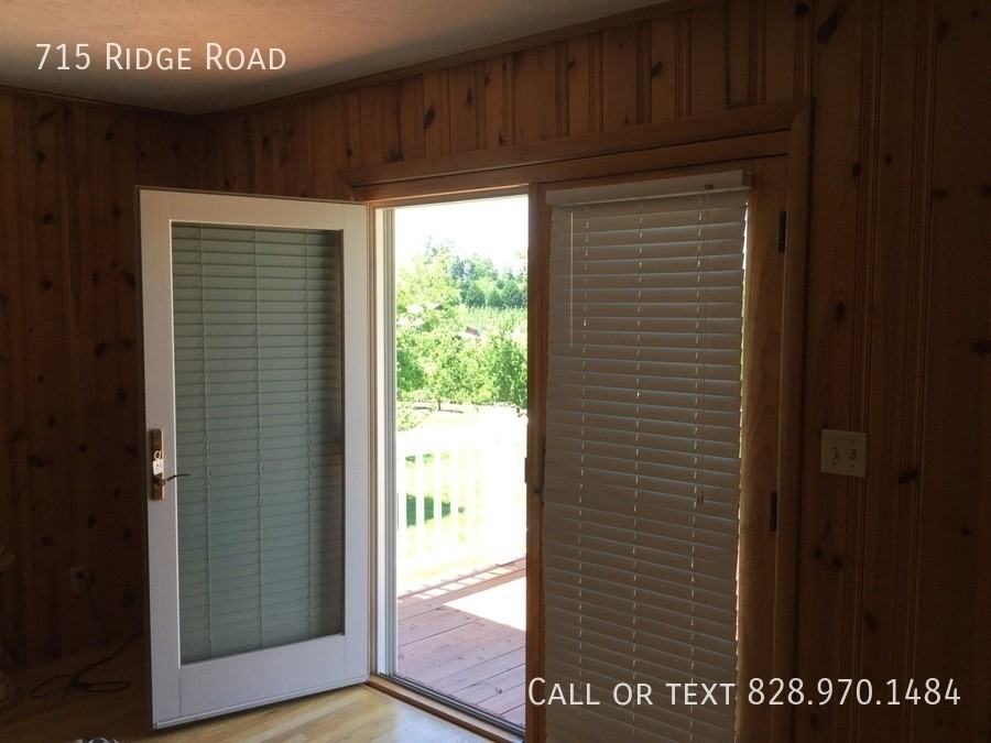 715 Ridge Rd - Photo 4 of 6