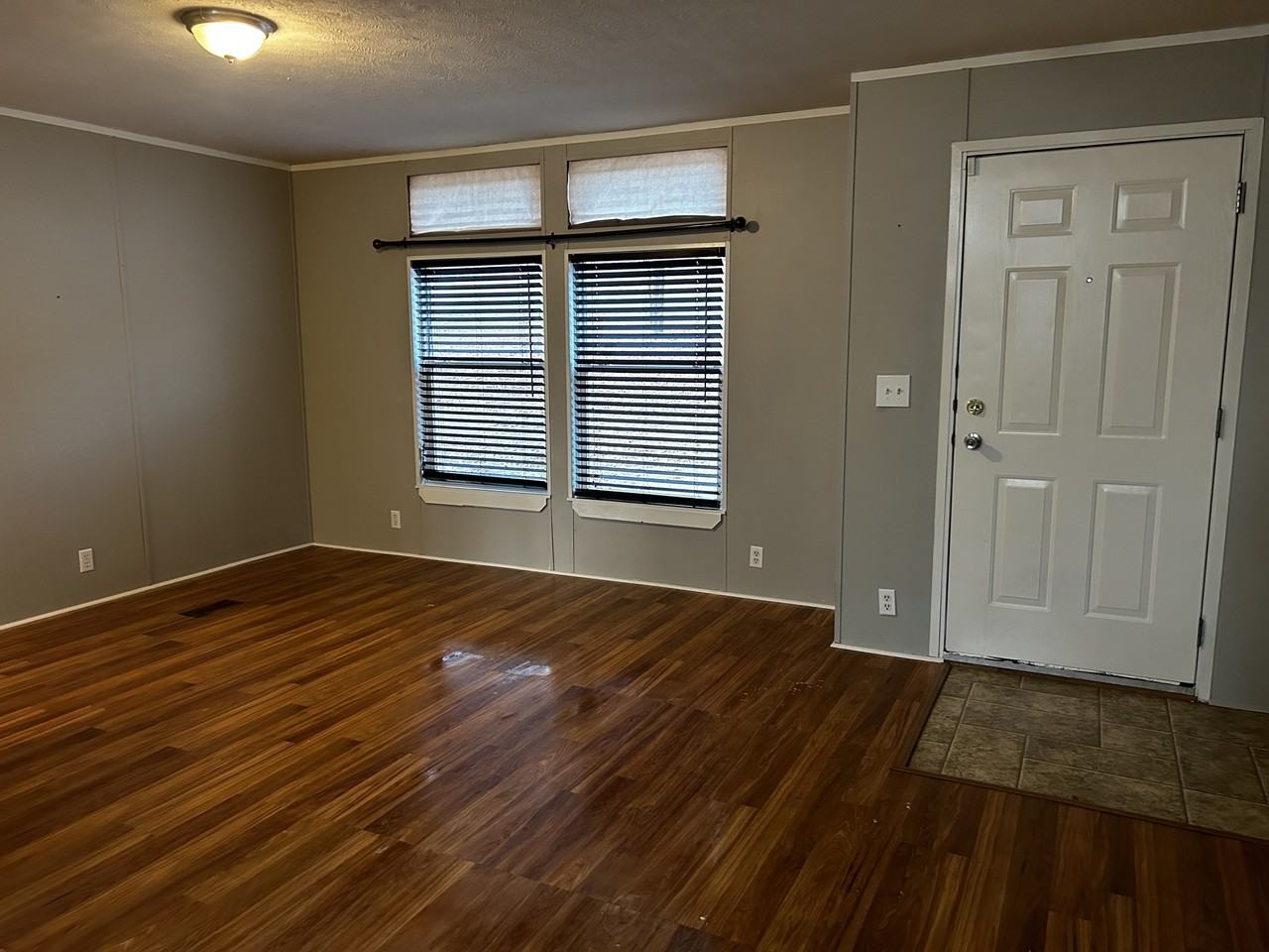 31 Buena Vista Dr #1 - Photo 2 of 10