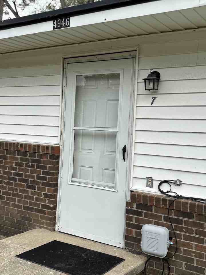 4946 Robin St #1 - Photo 2 of 9