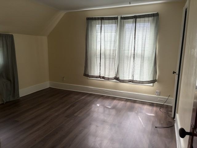 927 Forest Ave - Photo 6 of 10
