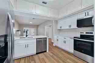 3714 Morton Ave - Photo 1 of 1