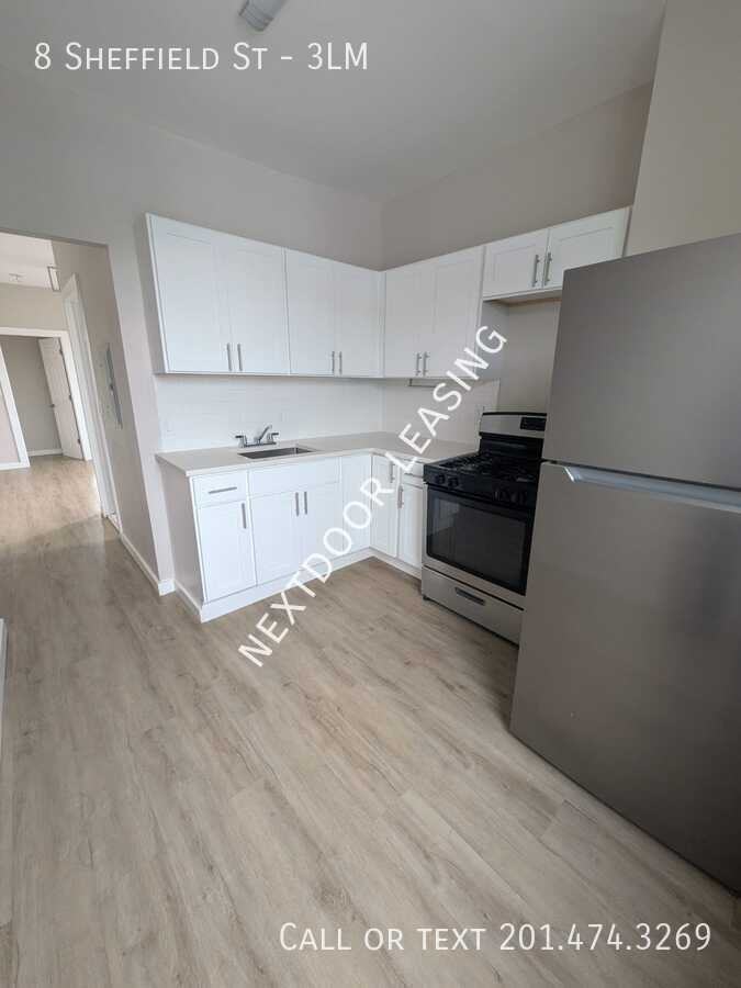 8 Sheffield St #3LM - Photo 2 of 7