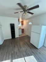 featured image of 2509 1/2 N California St