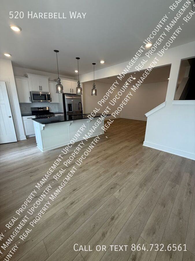 520 Harebell Way - Photo 7 of 17