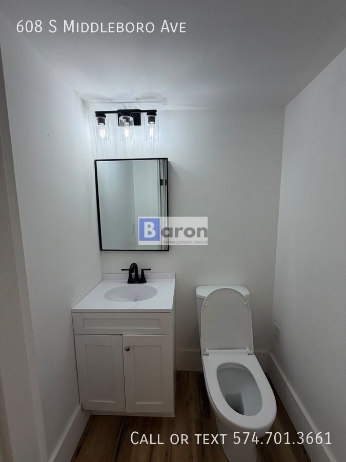 608 S Middleboro Ave - Photo 3 of 9
