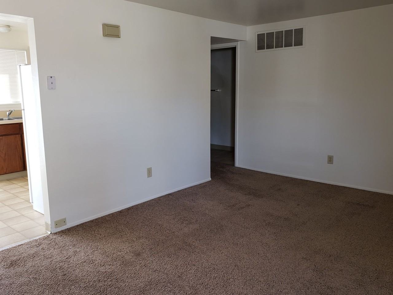 187 Colby Court Ln - Photo 5 of 13