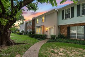 featured image of 421 Stratmore Dr