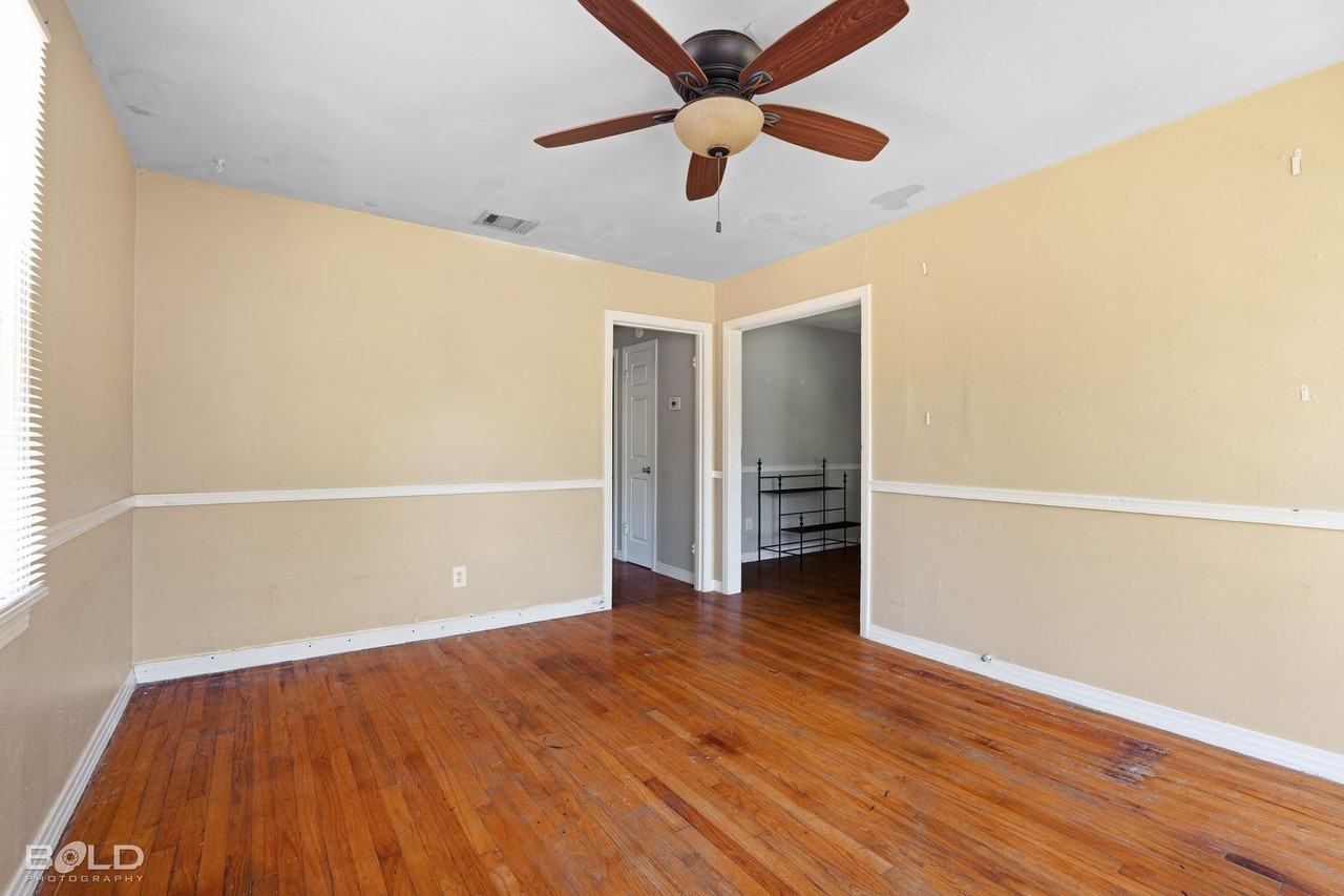 902 1/2 Gladstone Blvd - Photo 5 of 14