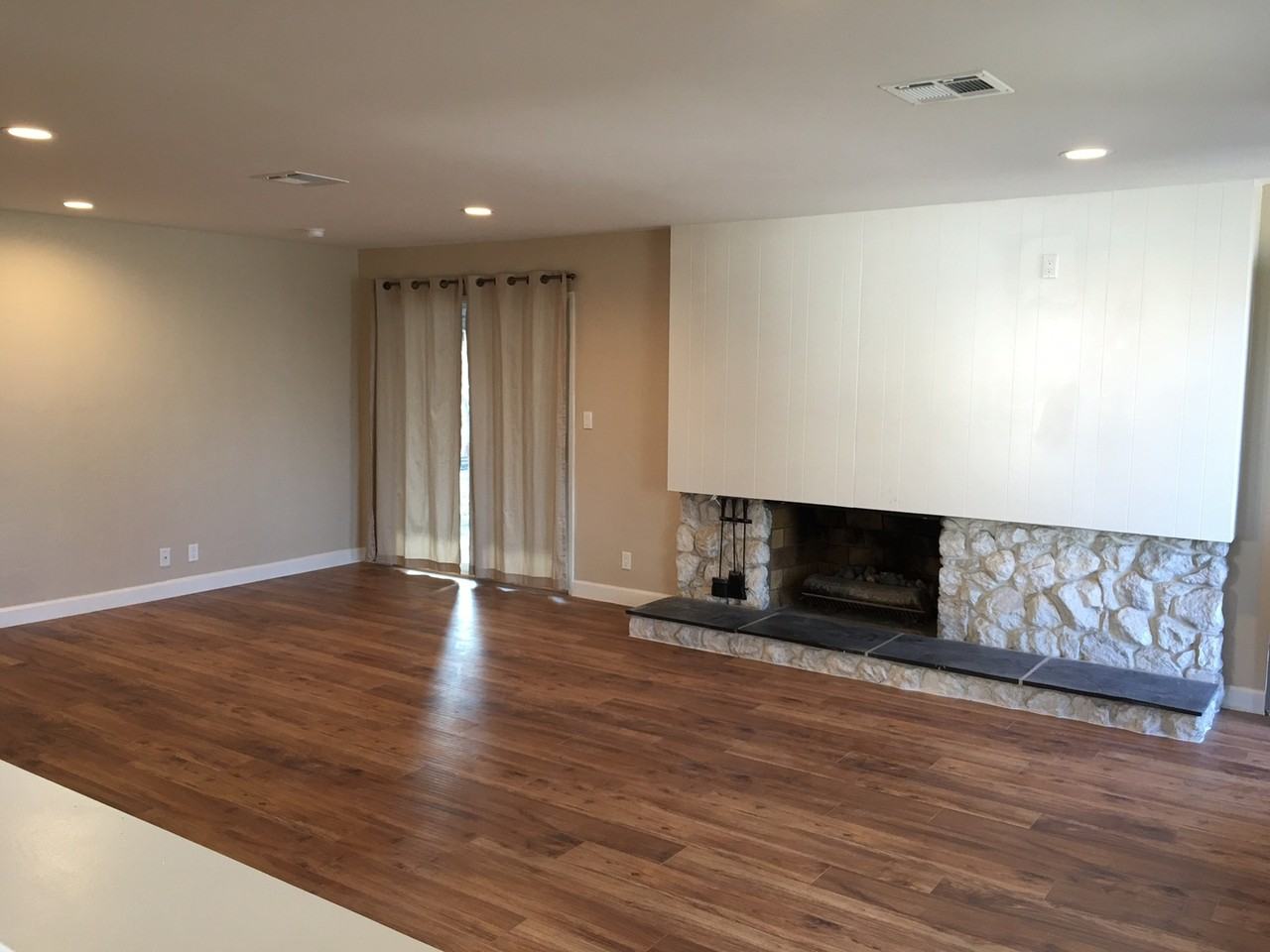 5012 Sepulveda Blvd - Photo 3 of 11