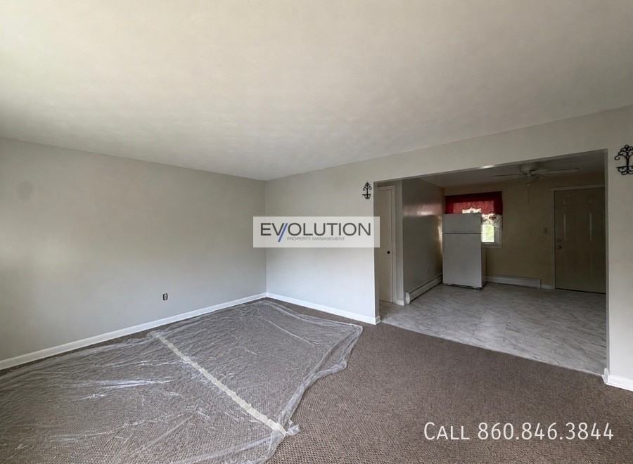 32 Dean Dr #2W - Photo 2 of 13
